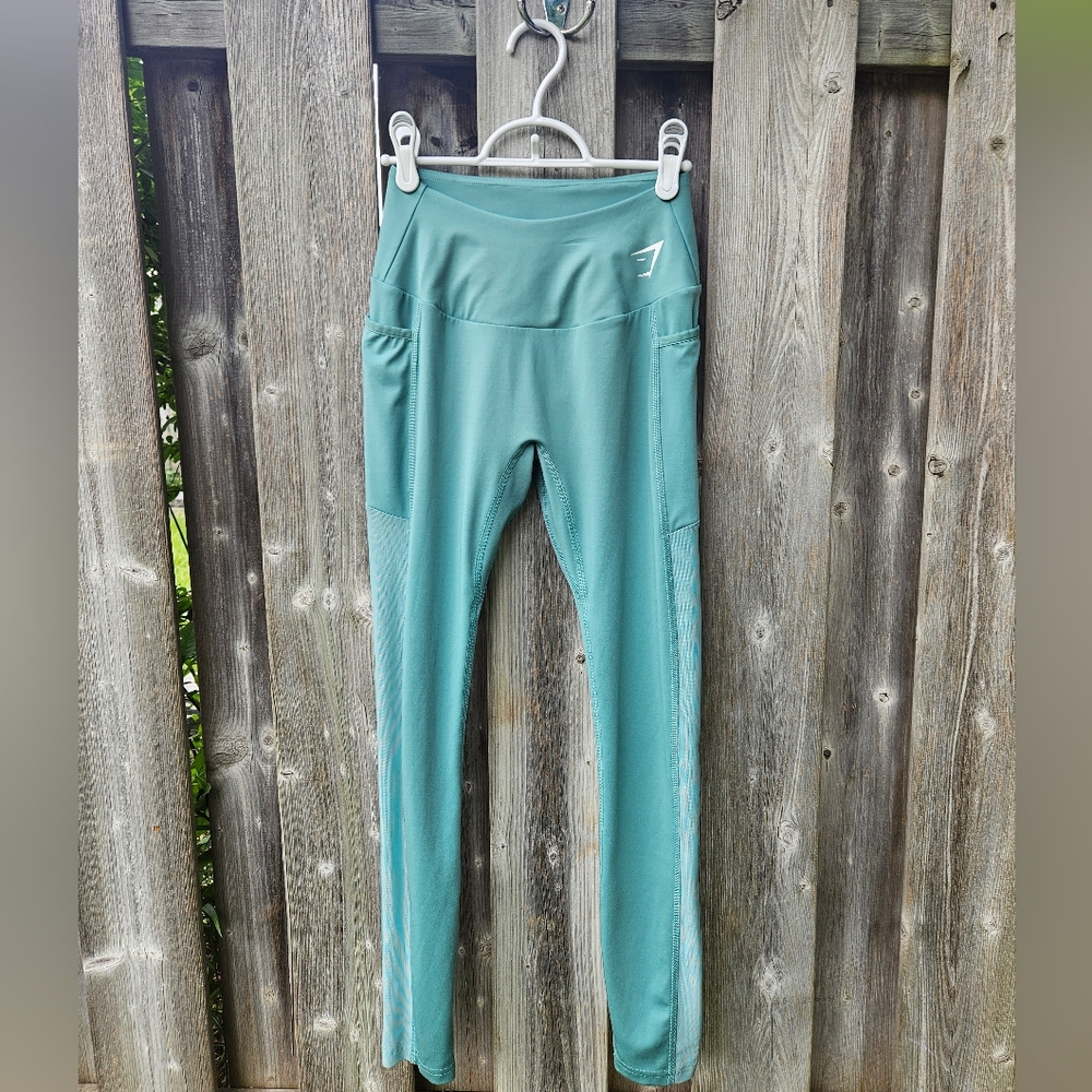 Gymshark leggings with pockets, Teal, size small
